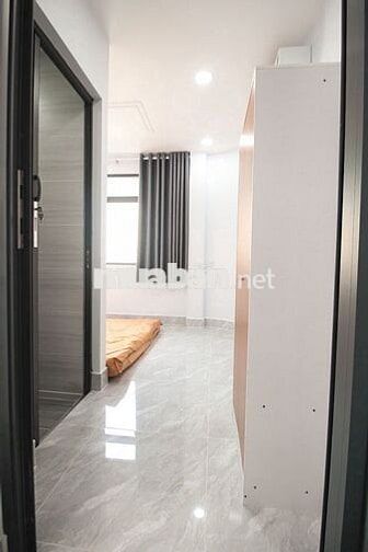 Phòng mới cửa sổ lớn tại Hoàng Sa Quận 3 giá 4tr/tháng giờ tự do 