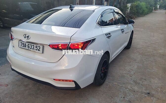Hyundai Accent 2019 1.4 MT Base Trắng