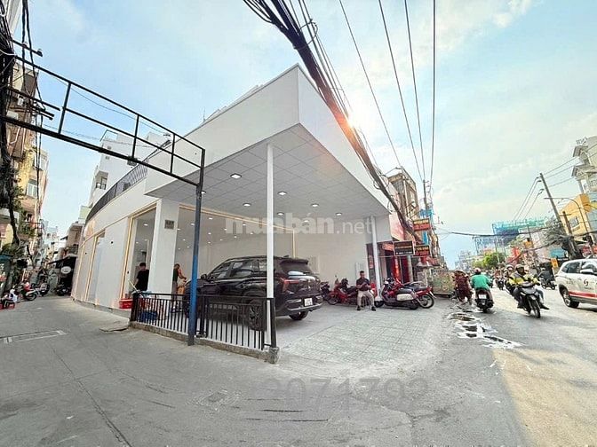 BÁN MẶT TIỀN NGANG 8M CMT8 QUẬN 10, ĐANG CÓ DÒNG TIỀN GẦN 1.7 TỶ/ NĂM