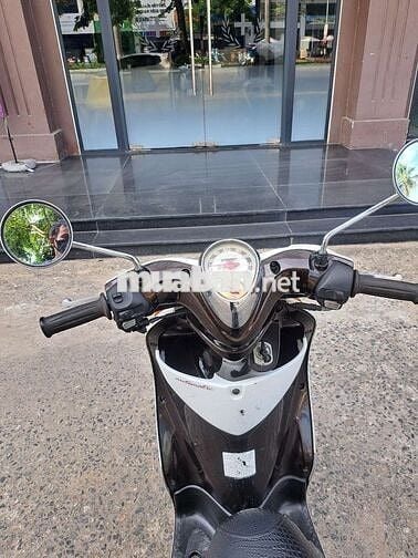 Yamaha Mio Classic Tự động Trắng Việt Nam