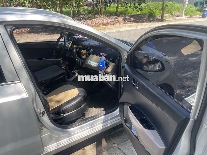 Hyundai Grand i10 2015 Bạc 340000 km