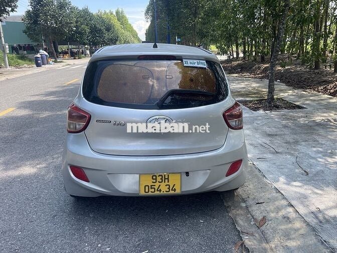 Hyundai Grand i10 2015 Bạc 340000 km