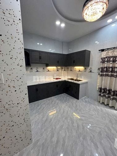 Bán nhà Bà Hom, P.13, Q.6. Nhà mới, vào ở liền