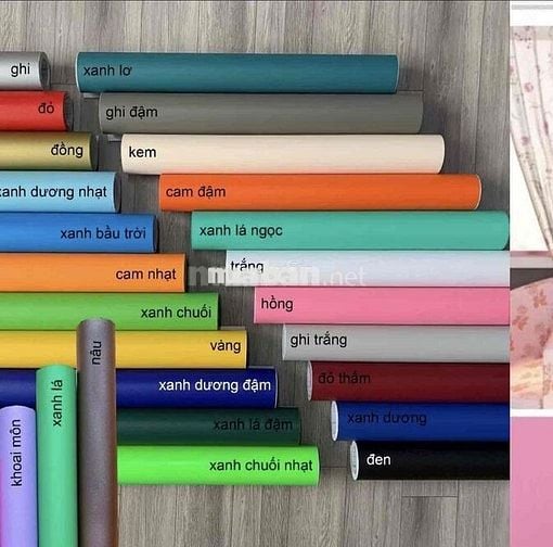 Cần tuyển nv đóng  gói  , cắt decal được đào tạo