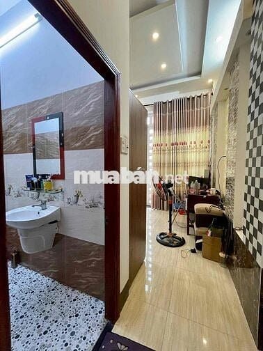 Nhà lầu lộ nhựa 7m trục chính Hẻm 234 Hoàng Quốc Việt, Ninh Kiều