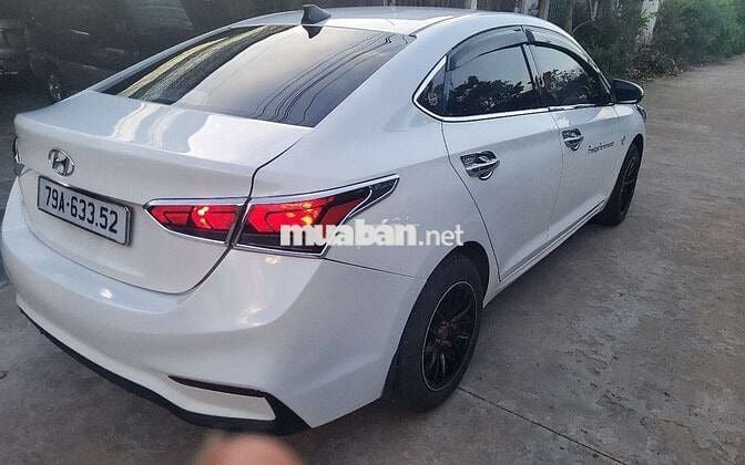 Hyundai Accent 2019 1.4 MT Base Trắng