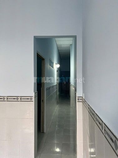 Bán nhà ngay gần Chợ Ba Bầu- Rộng 4m- hẻm 8m- 1 sẹc Tô Ký