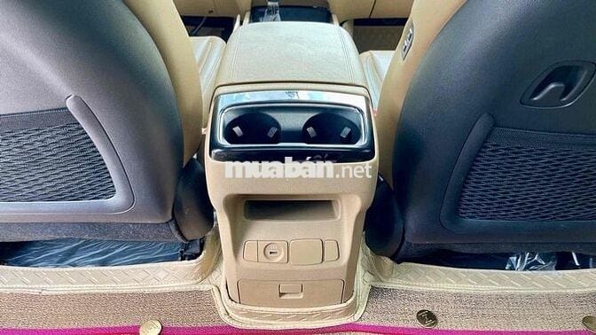 Kia Sedona 2020 Dầu 7 chỗ xe đẹp đẳng cấp.