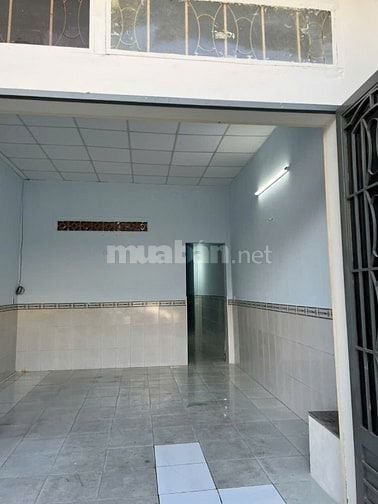 Bán nhà ngay gần Chợ Ba Bầu- Rộng 4m- hẻm 8m- 1 sẹc Tô Ký