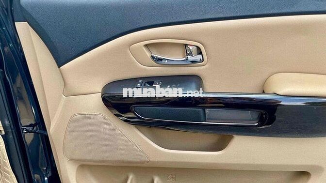 Kia Sedona 2020 Dầu 7 chỗ xe đẹp đẳng cấp.