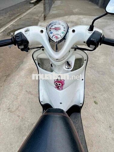 Yamaha Mio Classico Trắng Nữ