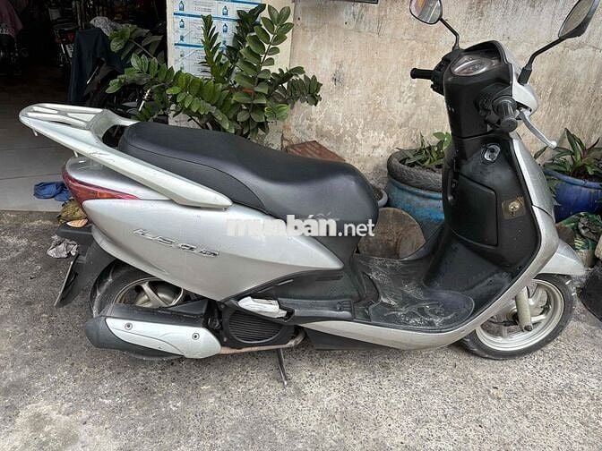 Honda Lead 110 2011 Bạc 33002 km