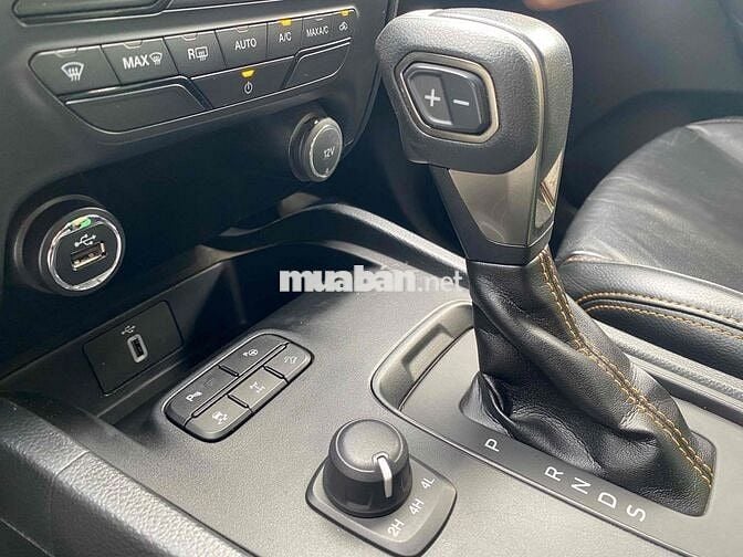Ford Wildtrak 4x4 2022 Trắng