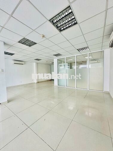 Cho thuê toà nhà ốp kính 179E Chu Văn An, Bình Thạnh, TP.HCM
