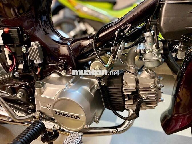 Honda Dream II Thái Lan Trắng Nâu