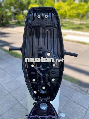 Honda Dream II Thái Lan Trắng Nâu