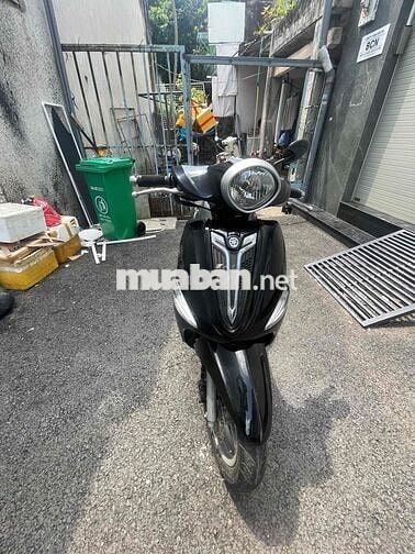 Xe tay ga Yamaha Nozza màu Đen