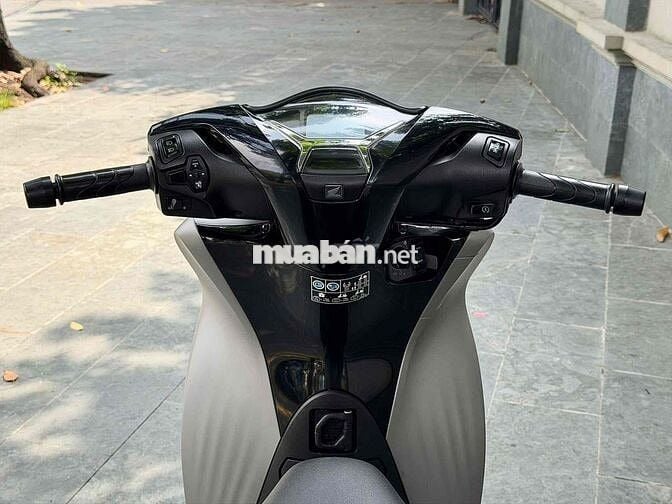 SH 160 CBS 2024 XÁM TITAN MÁY ZIN CHÍNH CHỦ CÓ GÓP