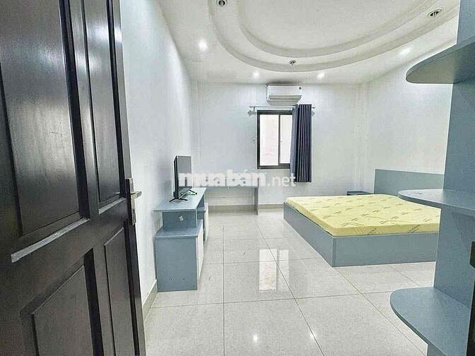 Cho thuê căn hộ tách bếp Cửa sổ trời siêu thoáng Nguyễn Bỉnh Khiêm Q1