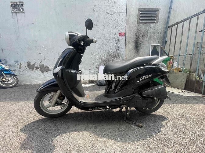Xe tay ga Yamaha Nozza màu Đen