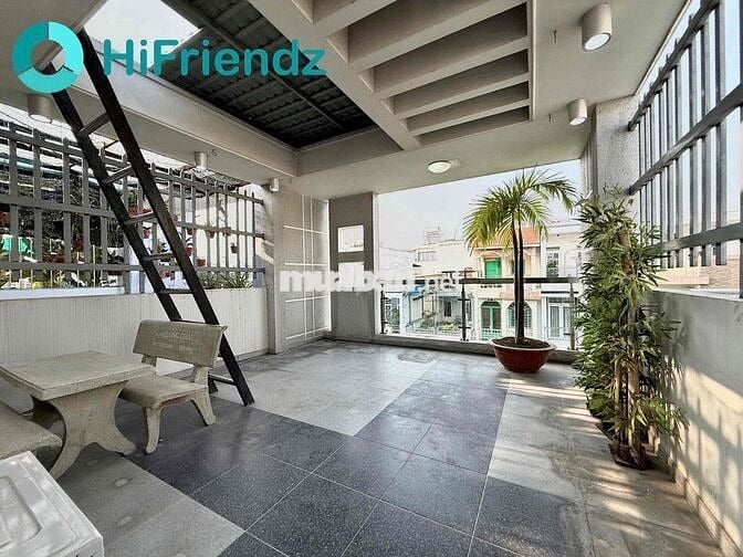 TRỐNG SẴN STUDIO BANCOL CÓ SÂN THƯỢNG SIÊU RỘNG - THOÁNG GẦN AEON MALL