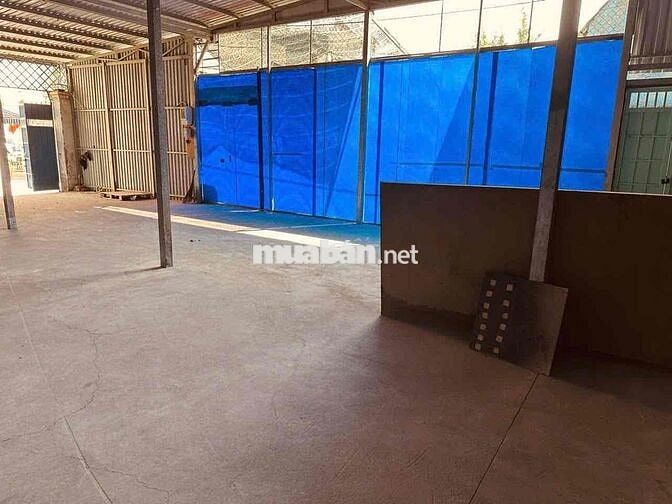 cho thuê nhà kho Xưởng 9x20m. sẵn điện 3 pha