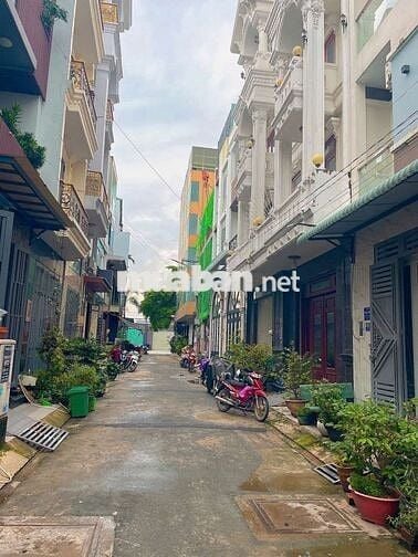 Bán đất 1/ Nguyễn Văn Cự 5m x 10m Tân Tạo Bình Tân đường nhựa 7m SHR
