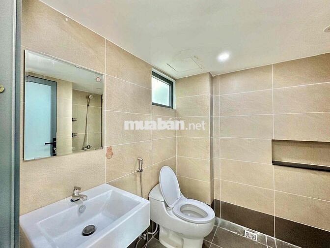 🏠 Cho Thuê Penthouse Ban Công Lớn - Tách Bếp - Ngay Phan Xích Long