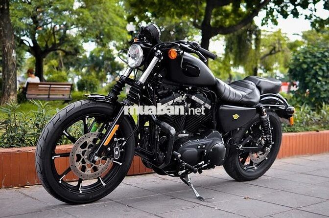 Harley Davidson 883 2021 Đen 4000 km
