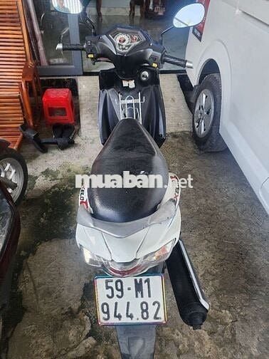 Xe suzuki axelo