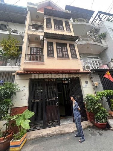 Cho thuê nhà ở lâu dài, nhà đầy đủ nội thất