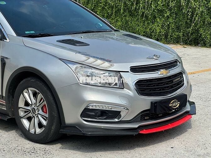 Chevrolet Cruze LT 1.6 MT 2016 Bạc Số sàn