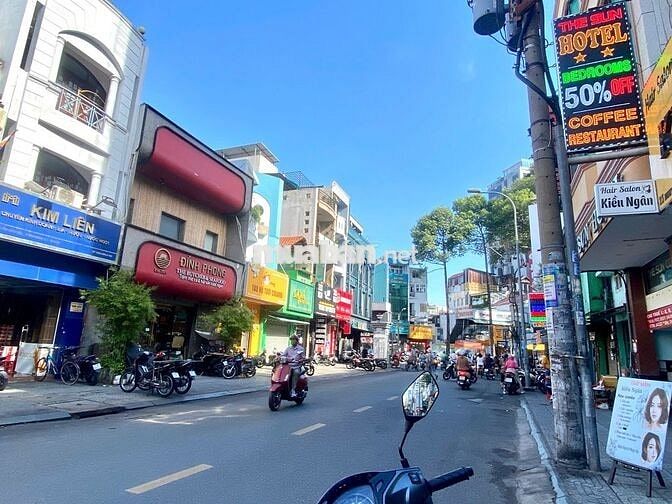 🏢 CHỢ VÀNG - MẶT TIỀN NGUYỄN HỮU CẦU – QUẬN 1 - 4X20m - 2 TẦNG MỚI ĐẸP