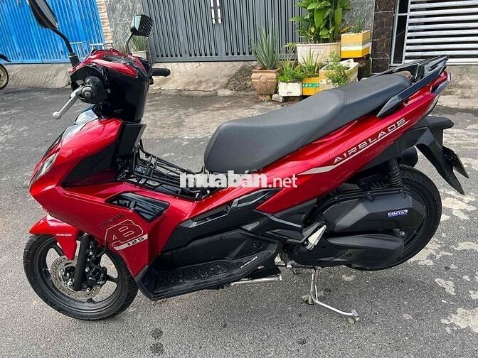 Honda Air Blade 125 4V 2024 Đỏ