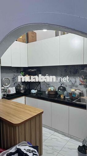 Cho thuê chung cư tầng trệt trung tâm sài gòn