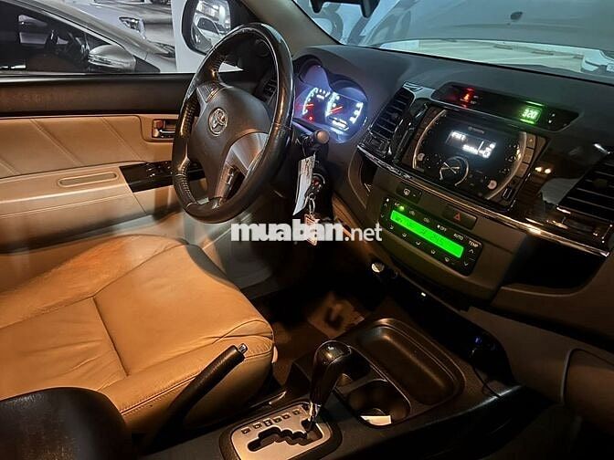 Toyota Fortuner 2014 Bạc Tự động Xăng 60.000 km