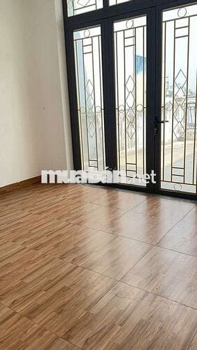 Gấp !!! Bán nhà Mặt Tiền đường Tân Quý
