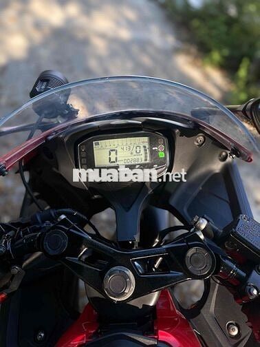 Suzuki GSX 150 2000km Đỏ đen