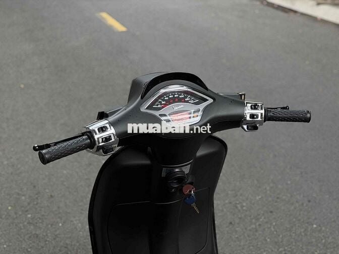 Vespa Sprint 150 2021 cần bán