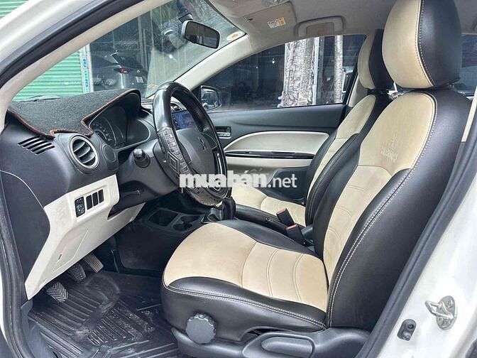 Mitsubishi Attrage 2016 Trắng
