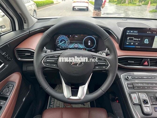 Hyundai Santa Fe HTRAC 2.2D Trắng 7 chỗ