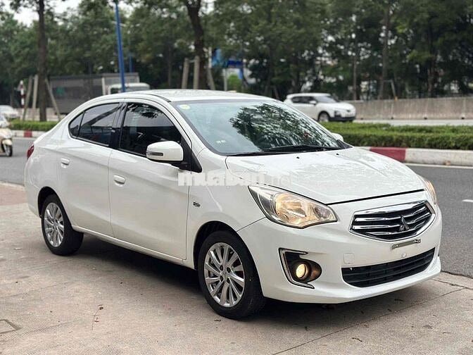 Mitsubishi Attrage 2016 Trắng