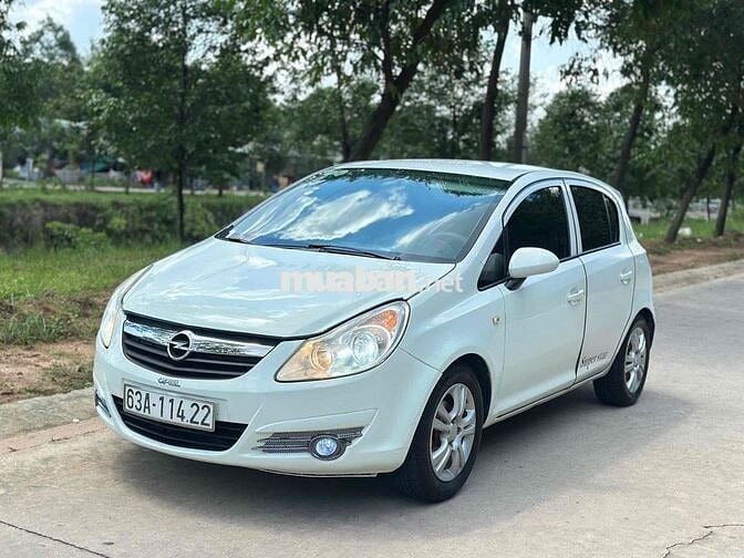 Opel Corsa 2009 Số tự động Trắng