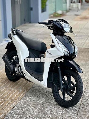 Vision 2016 Trắng Đen siêu phẩm 😍