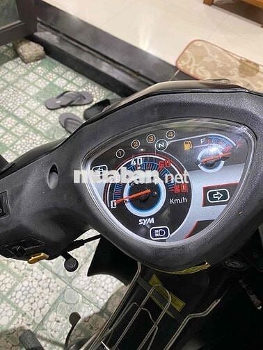 SYM Elegant 50 Đen Xăng