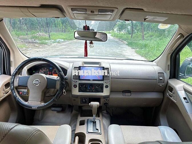 Nissan Navara 2013 Tự động Xám