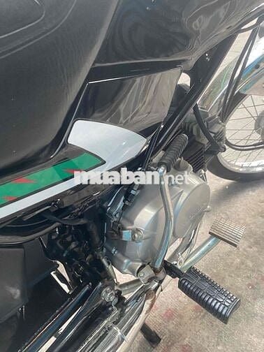 Honda màu Đen