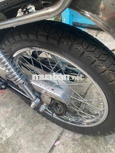 Honda màu Đen