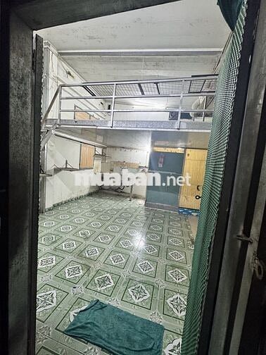 Cho thuê phòng trọ Quận 12  30m2 có gác điện nước chính