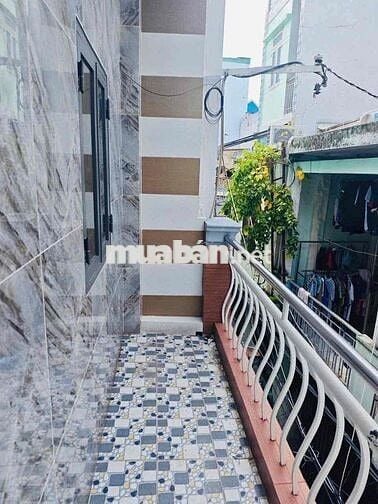 CHO THUÊ NHÀ ĐẸP HẺM BÌNH TIÊN-QUẬN 6